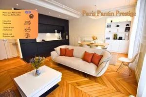 Image of Paris Pantin Prestige