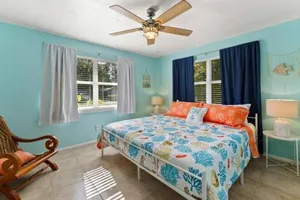 Image of 10 min Lido Key Beach ~Coastal Cabana Hideout