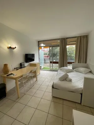 Image of 06U - Beautiful studio in residence - swimming pool and tennis court