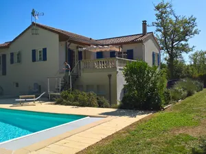 Image of Villa with garden near beautiful golf course
