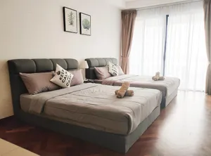 Image of SKY VIEW Seaview Studio for 2-5pax near Gurney 143