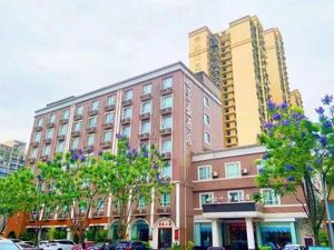 Image of Jinye Jingsheng Hotel (Leshan High-speed Railway Station Jiaxing Road Food Street)