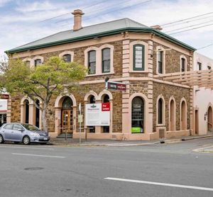 Image of Studio 431/247 gouger st ex hotel room in city