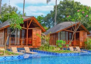 Image of Private Lagoon House 7 BR in the beach front #A18