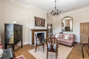Image of NEW Luxury 1BD Flat in Heart of Kensington Olympia