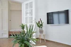 Image of Altbau trifft Moderne, neuwertige Komfortwohnung für bis 2 Personen