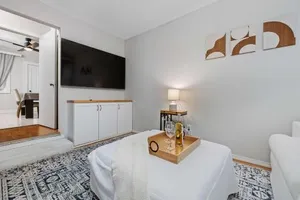 Image of Family Friendly West Central Apt Near Hot Spots! Free Parking!