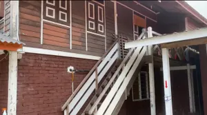 Image of DE RIMBUN INN_Rumah Kayu Sea View_Tingkat Atas