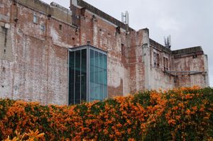 Image of Malls at Doorstep 2-Bed Unit in Heart of Cannon Hill