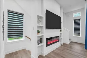 Image of Upscale 2BR Hideaway, Ensuite Bliss, Pet-Friendly