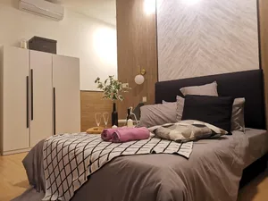 Image of D'Sara Sentral 5 PAX Netflix TV 5 min sb hospital
