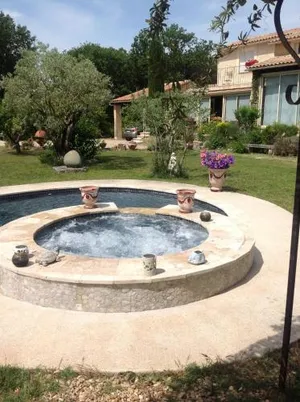 Image of le lutin sur le toit