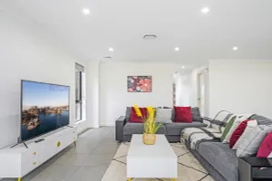 Image of Spacious Modern 4Bedroom Retreat near Gregory Hill