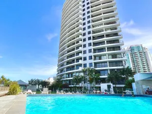 Image of Oceanfront Family Apartment Pool & BBQ