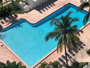 Image of Oceanfront Miami Beach Studio 925