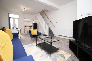 Image of Borough House by SSW - 3BR, Sleeps 7, Easy access to Centre, Tata and Aberavon Beach