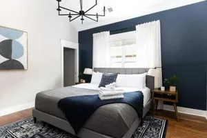 Image of The Edgehill House - cozy & close to everything