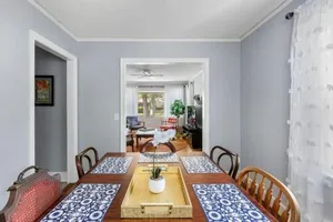 Image of Cute Cola Home - 3BR 1 BA