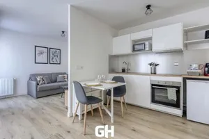 Image of Le Season - Bel appartement - Proche Disney & Paris RER E