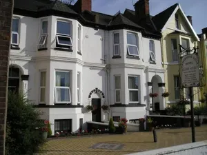 Image of Cambridge Villa