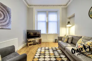 Image of Edinburgh City Central Apartment Sleeps 6 Free Parking