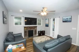 Image of Comfy 3BD-2BA Near Colleges,Tanger, Coliseum