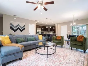 Image of 3BR Modern Magnolia Lakeland Close to Downtown, Lego, Disney