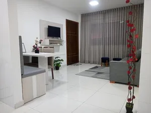 Image of Apartamento completo 3 quartos Suíte Sala Cozinha Lavanderia e perto de tudo
