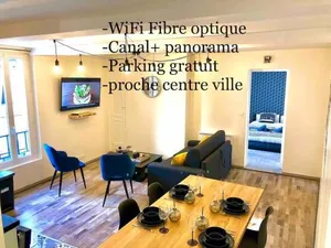 Image of Le Black and Wood, proche centre, parking gratuit.