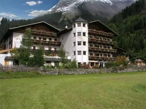 Image of Wanderhotel Taurerwirt