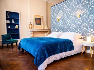 Image of La CHAMBRE BLEUE