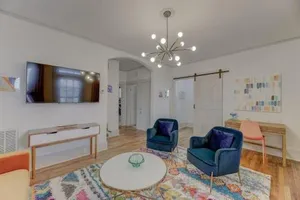 Image of The Jewel of Bull St. Upstairs
