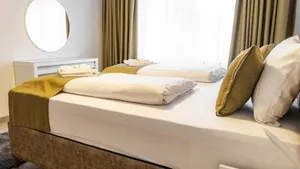 Image of E&B Hotel