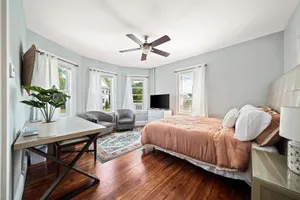 Image of Cozy Up in 5BR Apt Near Charming Oak Square