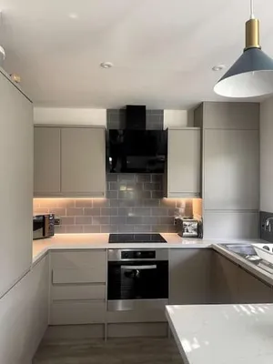 Image of 2 Bedroom Flat Bracknell Free Parking