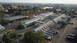 Image of OYO Life 2462 Kost Surabaya
