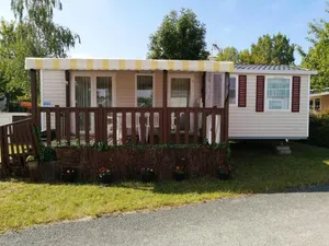 Image of Bungalow cosy à Onzain avec terrasse & piscine partagée