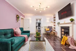 Image of Beautiful 2Bedroom 4 actual beds House with WiFi by PureStay