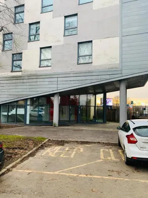 Image of Modern 2 bedroom apartment near Glasgow Airport