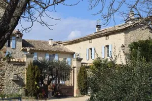 Image of Gîte L'Olivier - La Roseraie du Val'Ensoleillé