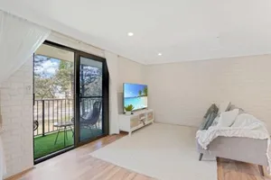 Image of Beachfront Styled 2 BR Apt w Pool at Buddina