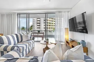 Image of Waters Edge at Harbour Lights - Poolside Convenience