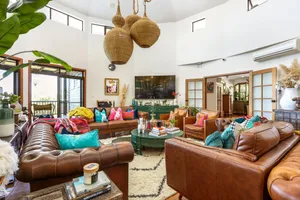 Image of Aquila Retreat Mansion