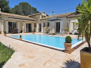 Image of Detached villa with private pool and air conditioning, 10 km from the Mediterranean