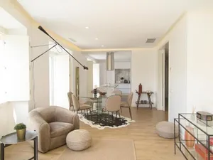 Image of Eduardo vii park great bright apt with ac elevator