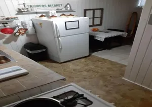 Image of quaint & cozy near offutt(basement apt no shares)