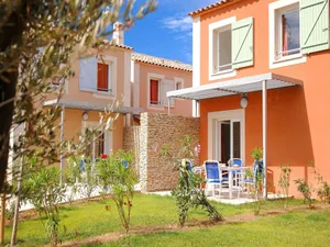 Image of Bright maisonette near a medieval town