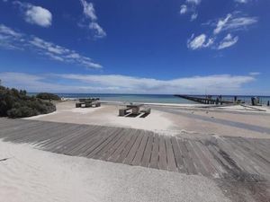 Image of Dromana Beach Holiday House *3 minutes to the sand