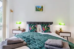 Image of 3 bedroom Swanley house