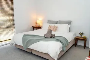 Image of Salt bush cottage Peterborough